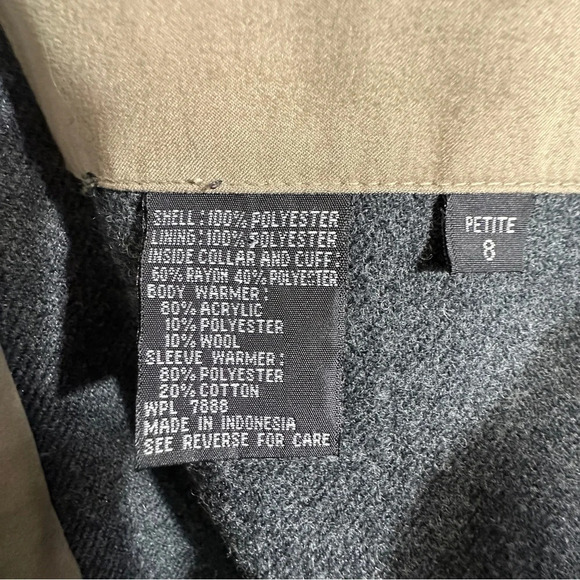 Evan Picone lined trench coat with beautiful trim, 8P, taupe, layer, fall - Picture 4 of 13